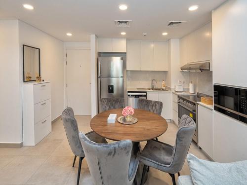 Brand new 2 Bedroom apartment in Madinat Jumeirah Living, Dubaj (fotografie 7)