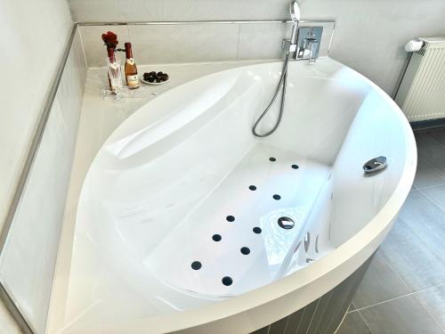 65qm Luxus Apartment mit Whirlpool Saarbrücken Uni Nähe photo 3