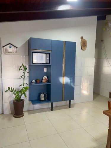 Kitchen, Caminhos do Ribeirao - Casa de Frente para o Mar in Ribeirao da Ilha