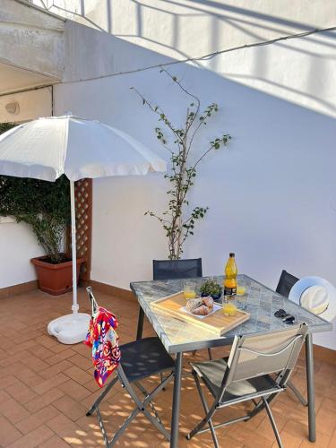 Apartment with terrace-Sorrento Coast