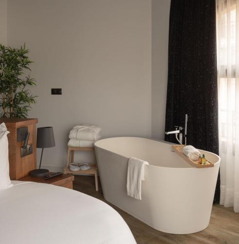 Hotel Tayko Bilbao - image 12