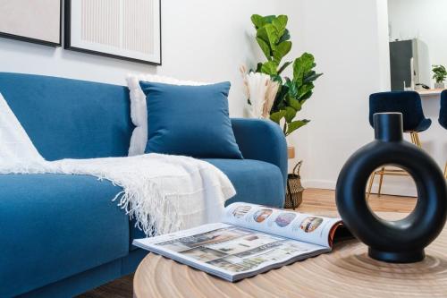 74-4A 2BR 2baths in Prime Upper West Side w d GYM in New York, USA