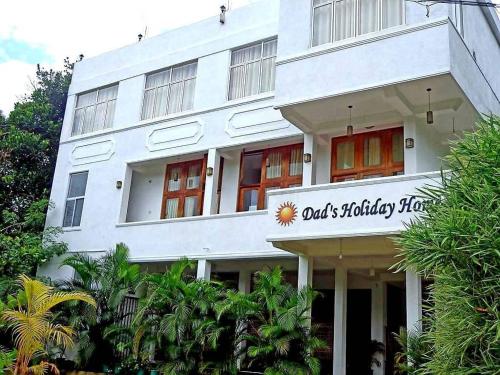 B&B Matale - Dad's Holiday Home - Bed and Breakfast Matale