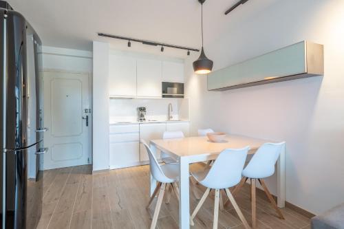 Apartamento Laia con vistas al mar - image 2
