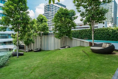 Central Siam Chitlom Superb Luxury 80sqm