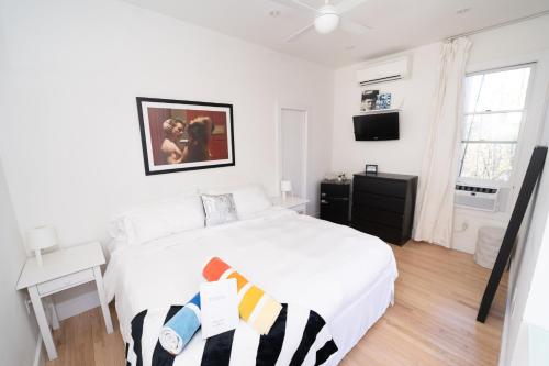 2 twin beds