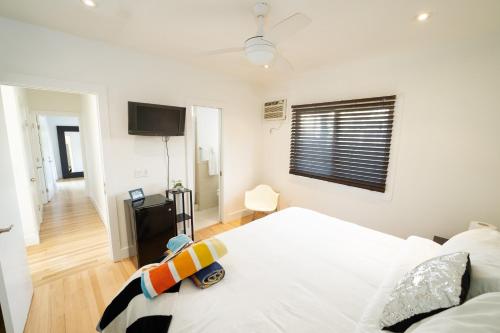 2 twin beds