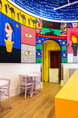 Konyha, Auberge Jeunesse QBEDS Hostel near FortificationsQuebec Nemzeti Történelmi Park