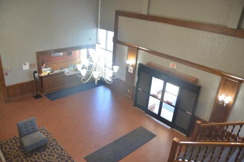 Quality Inn Perrysburg - image 9