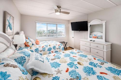 Seaspray Condos 214D - image 7