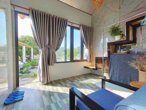 Mơ Homestay Kê Gà (Mer Bleue Homestay)