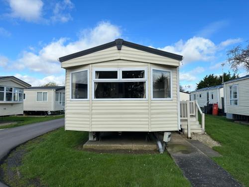 D34 Steeple Bay Caravan Site in Steeple