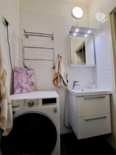 Renovated 64m2 apartment, Хельсинки (фото 5)