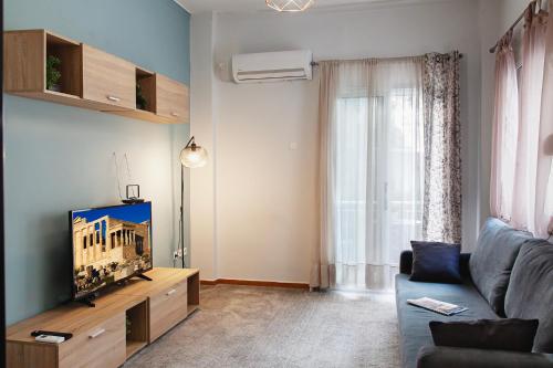 Metro Suite - In the heart of Athens - Smart Cozy Suites