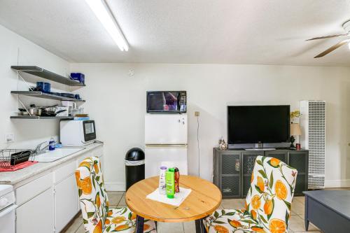 Long Beach Vacation Rental with Patio, 2 Mi to Ocean in Long Beach, USA