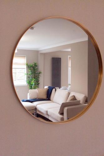 Grove House - image 6