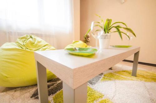19 Cozy Central Apartment with Balcony, Sofia (Foto 10)
