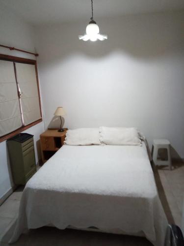 Departamento interno con parque a 1 cuadra del calvario - image 2