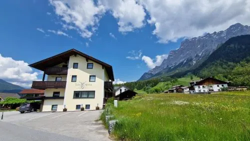 Tiroler Alpblick Appartements in Ehrwald, Österreich