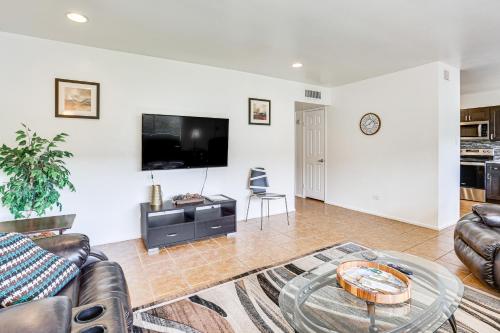 Old Town Scottsdale Retreat with Pool Access! - image 9