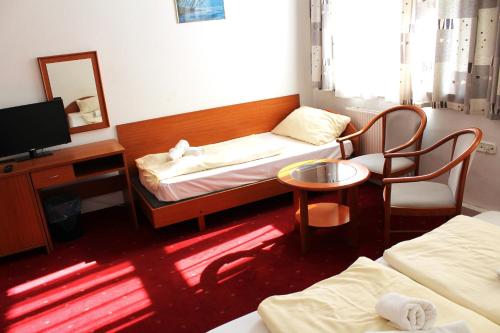 Broadway City Guesthouse - image 13