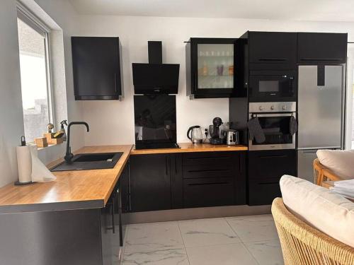 Villa des Ixoras classée 4 étoiles (Villa des Ixoras classee 4 etoiles) in Baie-Mahault