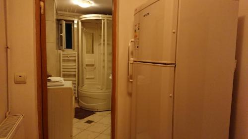 Studio French Embassy - image 13