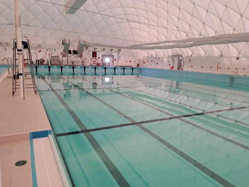 Úszómedence, ToTuToTam near Arkadia Bevásárlóközpont