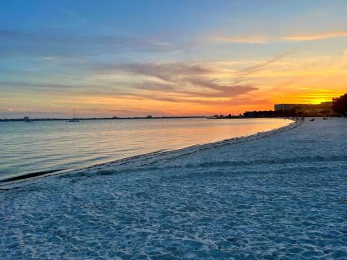 Gorgeous Beach Condo in جالفبورت - فلوريدا