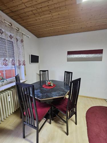 Schön und bequem Wohnung (Schon und bequem Wohnung) in Althengstett