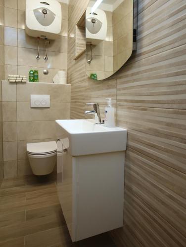 Three-Bedroom Apartment image 4