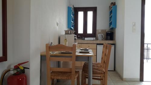 virtuve, Voula's Garden Apartments in Lipsi
