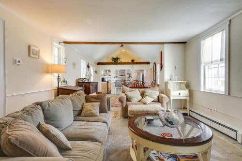 Pocasset Home with Fire Pit and Porch Walk to Beach! in Pocasset, USA
