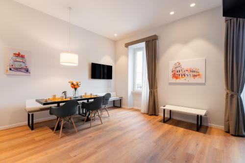 Major House - Luxury Apartments - image 5