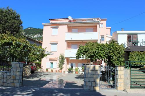 Apartments by the sea Baska, Krk - 22725