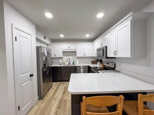 Bayside Cove Retreat Your Coastal Escape in Shalimar (Florida)