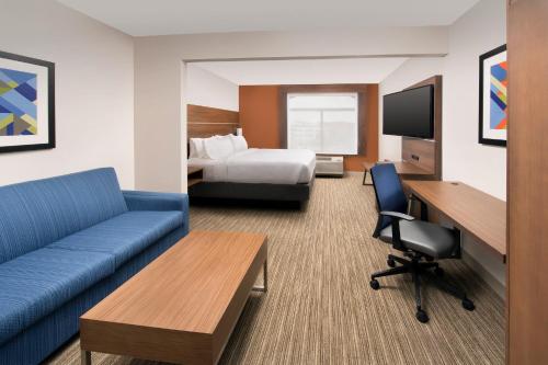 Holiday Inn Express & Suites Baltimore - BWI Airport North, an IHG Hotel