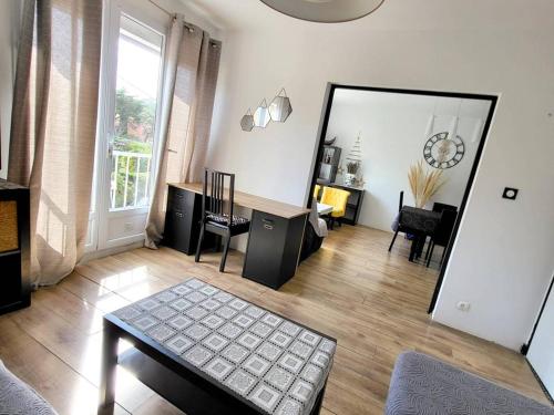 Appartement Six-Fours-les-Plages, 3 pièces, 6 personnes - FR-1-316-331