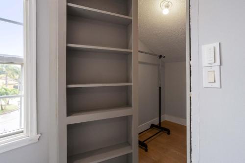 Escondida Drive - Minimum 3 Night Stay