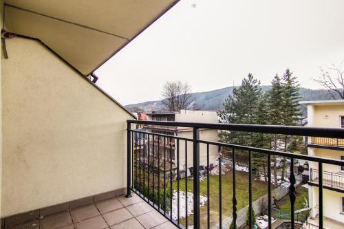 One-Bedroom Apartment image 1