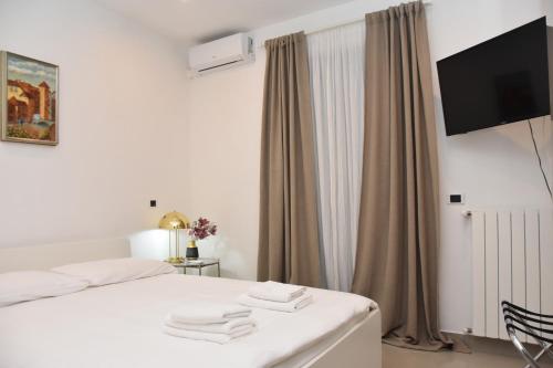 Diasof Apartments - image 3