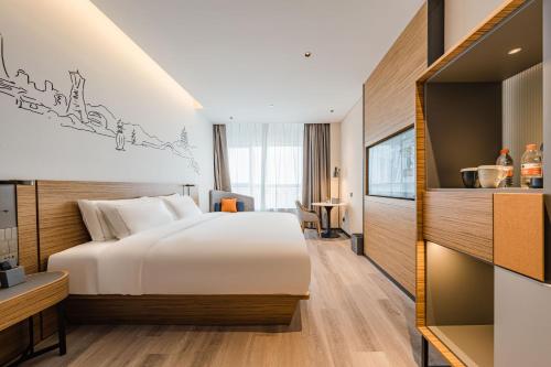 UrCove by HYATT Hangzhou Riverside CBD – Hangzhou, GA