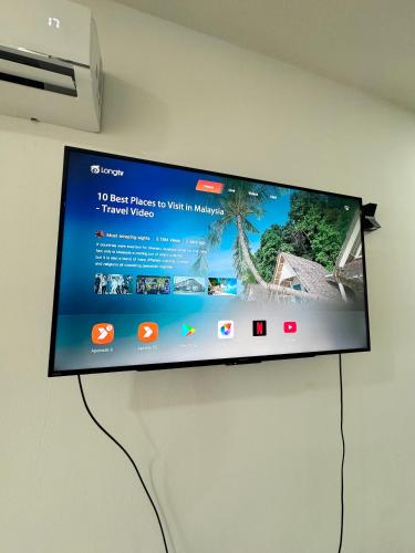 Attrezzature e servizi, The Borneo Suite, 5 mins to Airport, 6-10 Guests , 2 FREE CAR PARKS in Lintas Jaya