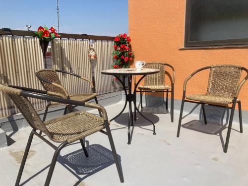 3-min to Station,5BR, 1LR villa near Asakusa, 95平米5间卧室休息好 Stay Dream Hotel, Tokio