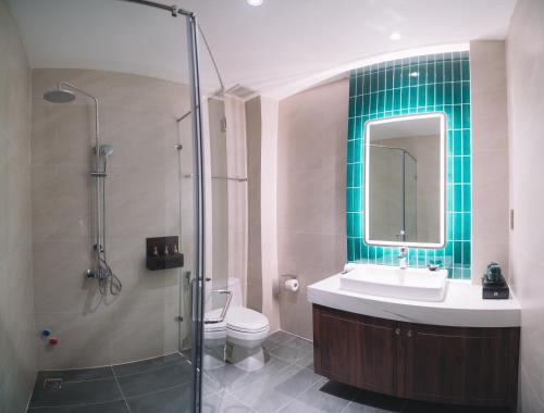 room detail thumbnail 2