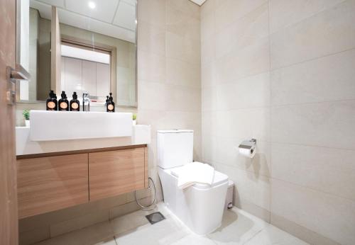 EasyGo - Azizi Riviera 28 Vibrant Studio - image 10