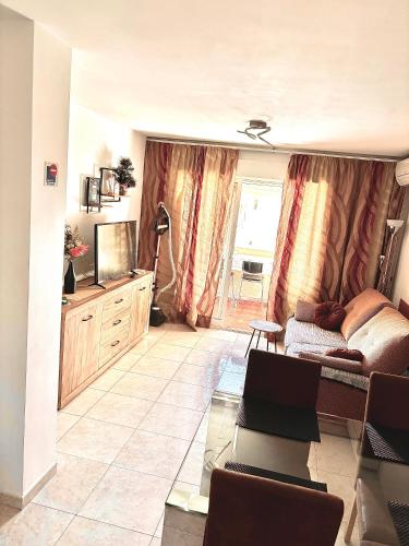 1 double bed, 1 sofa bed