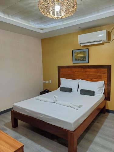 1 double bed
