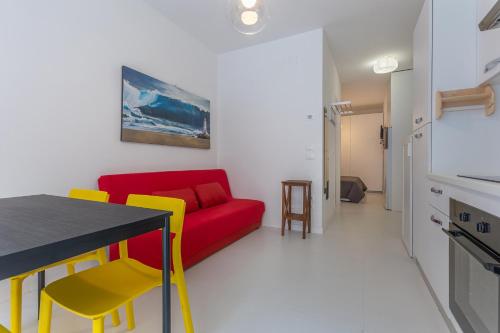 GuestHost - Academy of Fine Arts - Modern Apt with balcony!, Boloňa (fotografie 6)