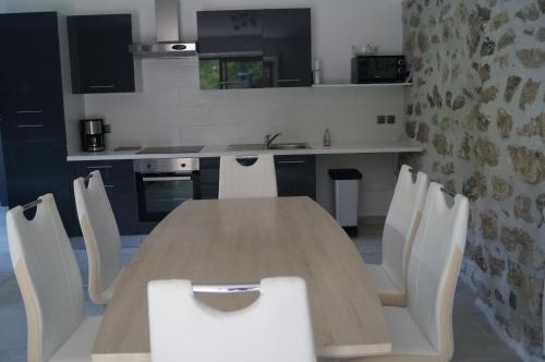 Ardeche maison 12 personnes in Usclades-et-Rieutord